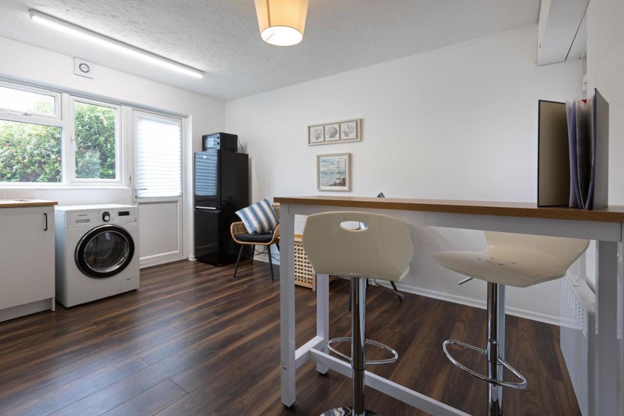 1-bedroom With A Private Garden, 5-min Walk Apartment