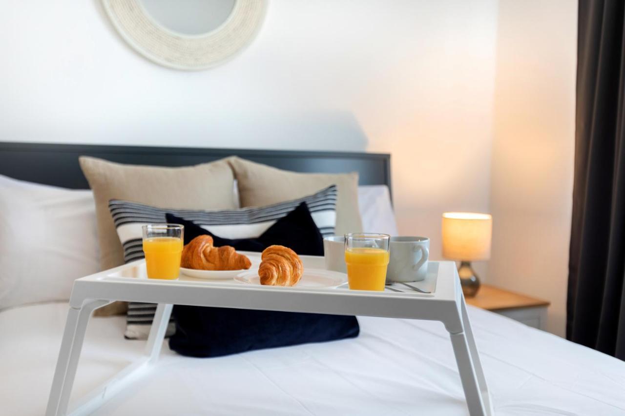 1-bedroom With A Private Garden, 5-min Walk Apartment Weymouth